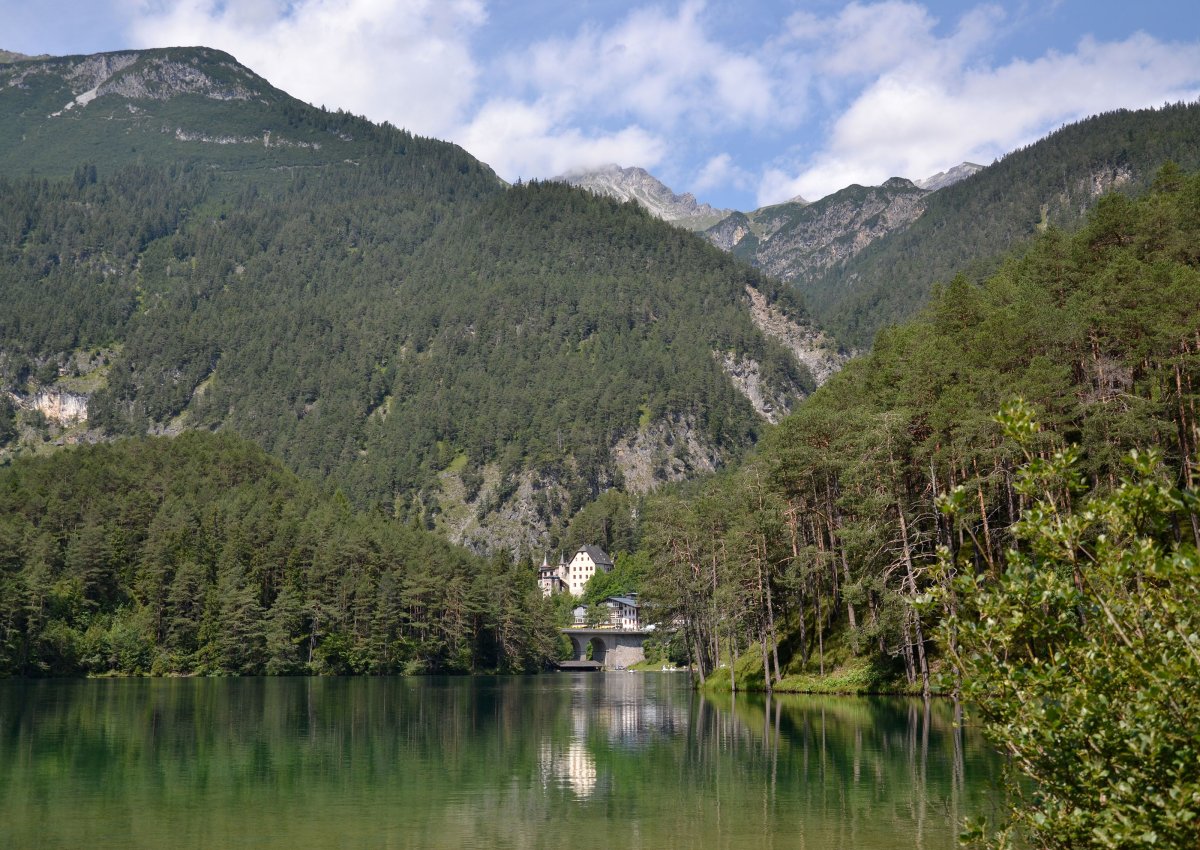Fernsteinsee & Schloss